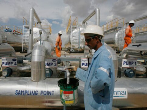 LIC takes to shareholder activism, voices concern over Cairn loan to parent Vedanta LIC takes to shareholder activism, voices concern over Cairn loan to parent Vedanta