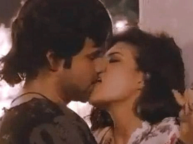 Thank god for Emraan Hashmi: SRK, Saif and other married stars who dont' kiss onscreen Thank god for Emraan Hashmi: SRK, Saif and other married stars who dont' kiss onscreen
