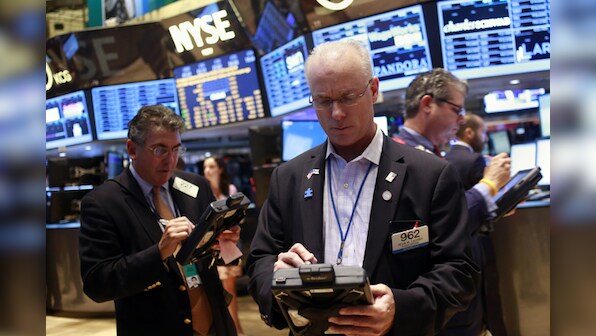 BoE minutes stun markets, global stocks fall as investors brace for rate hike