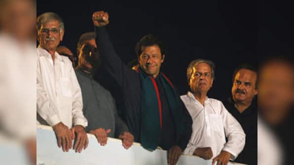 Pakistan impasse: Deadline for Sharif's resignation not negotiable, says Imran Khan