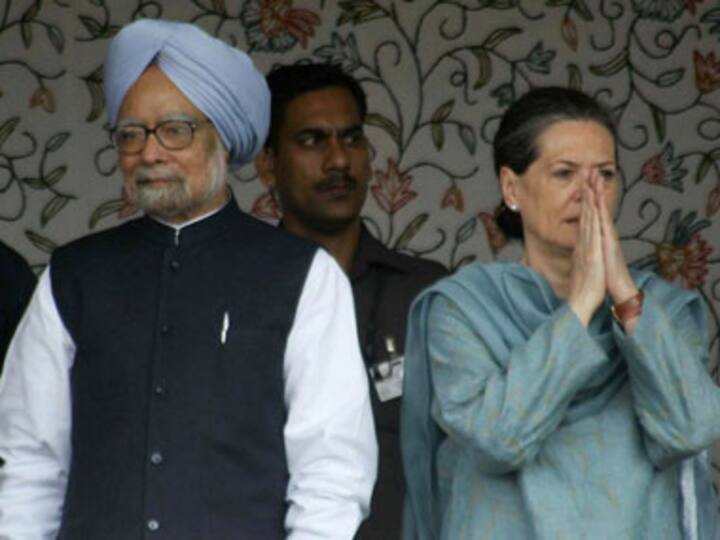 From Sanjaya Baru to Natwar Singh: Why Manmohan didn't defend Sonia