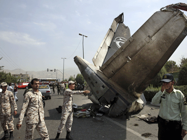 Official: Iranian plane crashes after takeoff, killing 39 and injuring 9 Official: Iranian plane crashes after takeoff, killing 39 and injuring 9