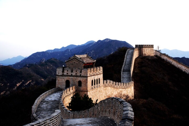 China's plans to revive its economy? Double domestic spending on tourism by 2020