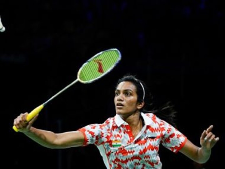 Rio Olympics 2016: PV Sindhu eases through opener against Laura Sarosi in badminton
