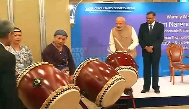 Modi drumming. CNN IBN