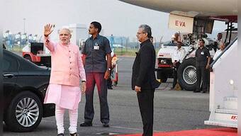 The Japanese ink blot test: When a Bhakt and Hater see Modi photos