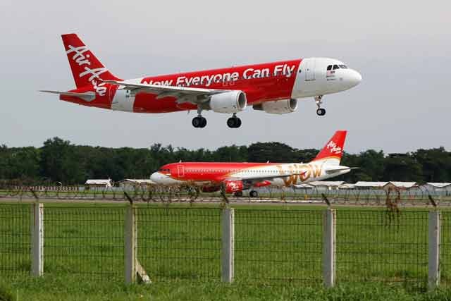 AirAsia India's safety head Sumant Mishra resigns AirAsia India's safety head Sumant Mishra resigns