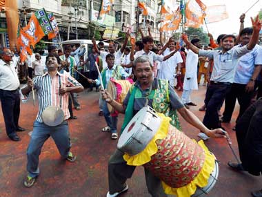 TMC workers hurl bomb at BJP's victory rally in West Bengal's Birbhum, police orders inquiry TMC workers hurl bomb at BJP's victory rally in West Bengal's Birbhum, police orders inquiry