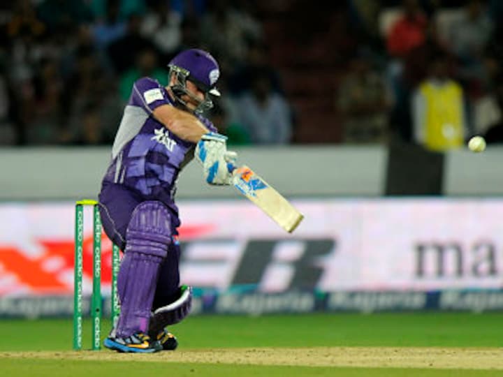 CLT20: Cobras struck by Blizzard as Hobart Hurricanes win by six wickets