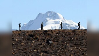 Xi sweet-talks Modi, India draws firm line on Ladakh border