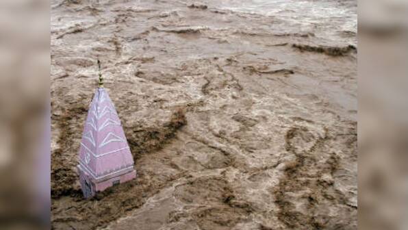 J&K floods: How Twitter, Facebook are helping the military in their rescue ops