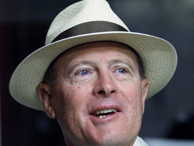 Former England captain Geoffrey Boycott apologises for racist remark against West Indian cricketers Former England captain Geoffrey Boycott apologises for racist remark against West Indian cricketers