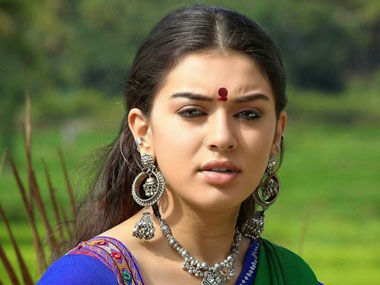 Aranmanai star Hansika talks about acting in her first horror film Aranmanai star Hansika talks about acting in her first horror film
