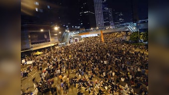 Umbrella revolution: Protesters spend peaceful night in Hong Kong 