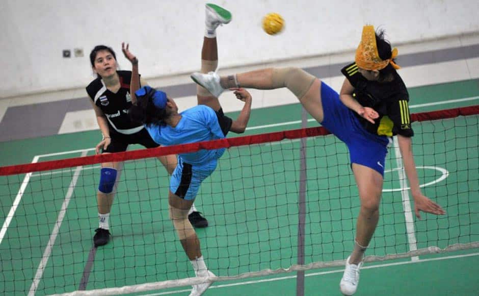 Indonesian sepak takraw players take part in a practice session in Jakarta on September 3, 2014 ahead of the 17th Asian Games in Incheon from September 19 to October 4. Indonesia is targeting their medal hopes in sepak takraw in the top Asian sporting event. AFP