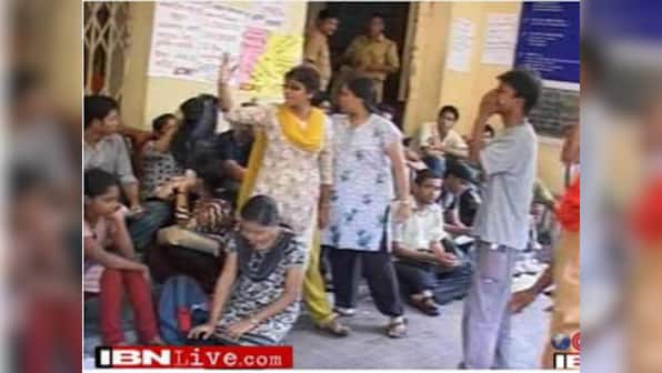 Kolkata: Fresh protests after Jadavpur University VC enters campus 