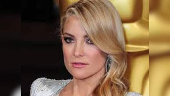 Kate Hudson claims she can see ghosts