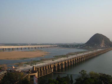 Andhra's new capital Vijayawada set to regain its past glory Andhra's new capital Vijayawada set to regain its past glory