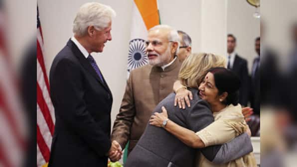 Hillary, Bill Clinton call on PM Modi in New York