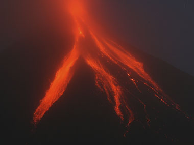 Philippines: Volcano eruption fears force evacuation of 12,000 residents Philippines: Volcano eruption fears force evacuation of 12,000 residents