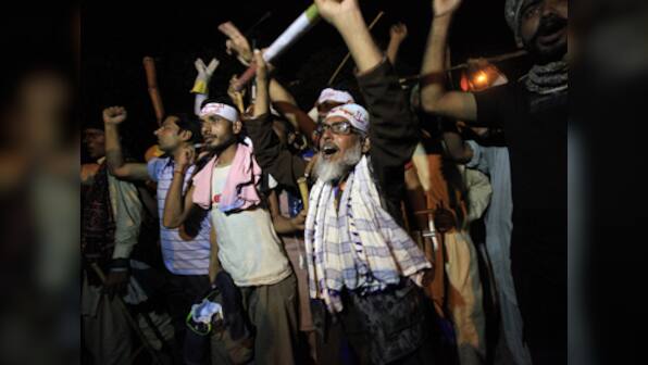 Pakistan: Protesters storm state TV complex, cut off transmission