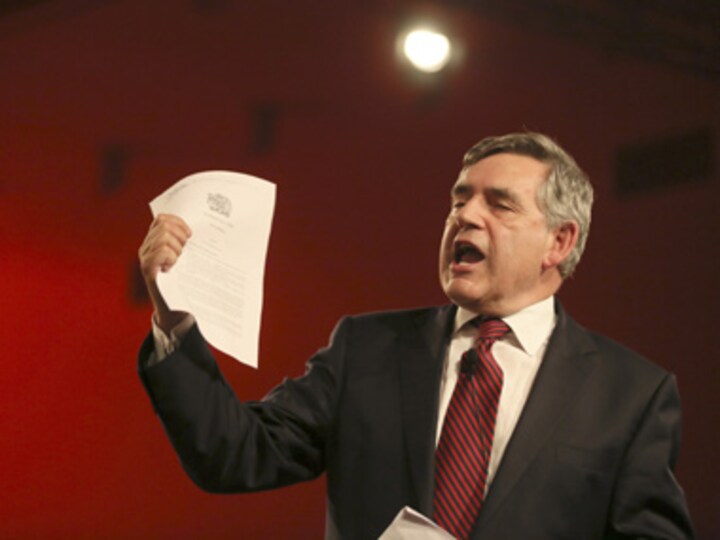Ex-PM Brown wrestles with Scotland's fate as referendum draws closer