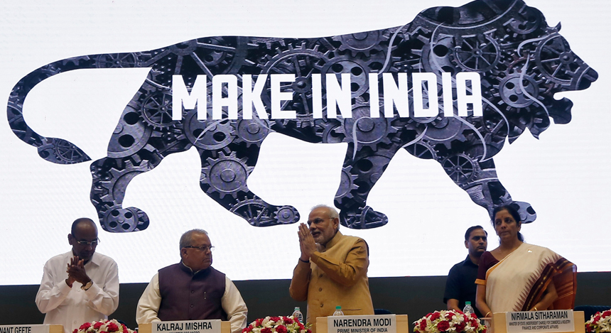 Birla to Ambani: India Inc supports PM Modi's 'Make in India' campaign Birla to Ambani: India Inc supports PM Modi's 'Make in India' campaign
