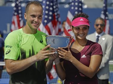 French Open: Top seeds Sania-Soares lose to defending champions in 1st round