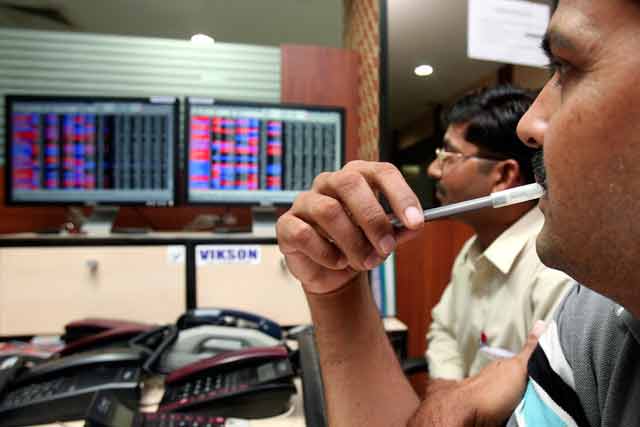 Uh-oh: Sensex, Nifty fall most in 7 weeks as US rate hike fears hit markets Uh-oh: Sensex, Nifty fall most in 7 weeks as US rate hike fears hit markets