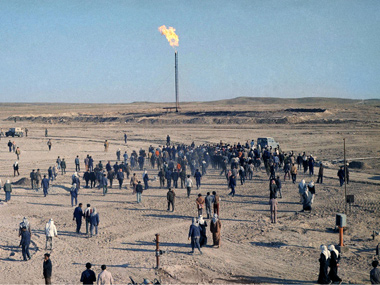 US-led coalition strikes Islamic State-seized oil installations in Syria US-led coalition strikes Islamic State-seized oil installations in Syria