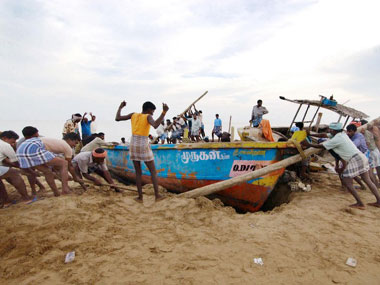Nine Tamil Nadu fishermen arrested by Sri Lankan navy Nine Tamil Nadu fishermen arrested by Sri Lankan navy