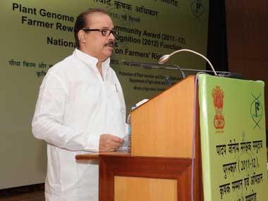 Grand alliance formation to challenge BJP-led NDA underway at national level: Tariq Anwar Grand alliance formation to challenge BJP-led NDA underway at national level: Tariq Anwar