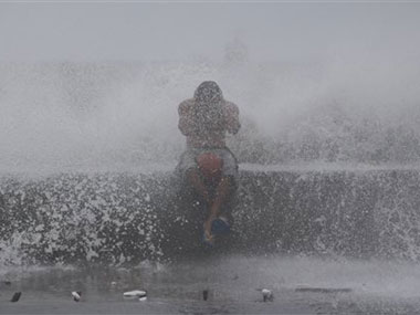 Taiwan: Typhoon Nesat injures 103, 'Begonia' on its way; 180 kmph winds recorded Taiwan: Typhoon Nesat injures 103, 'Begonia' on its way; 180 kmph winds recorded