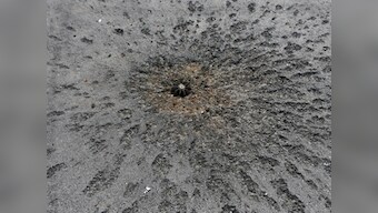 Ukraine: Rocket fire kills at least 5 near hospital in Donetsk 