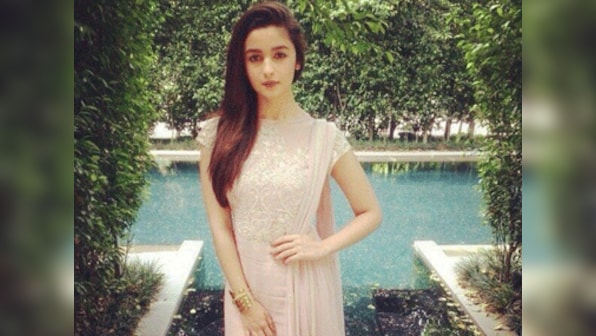 Alia Bhatt begins shooting for Vikas Bahl's Shandaar 