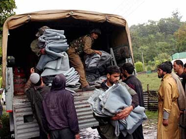 Jammu and Kashmir floods: Massive rescue operations on, lakhs still stranded
