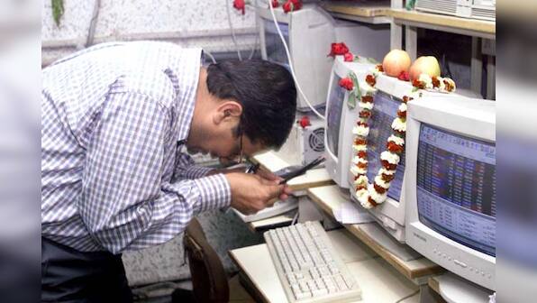 New record: Nifty hits 8,000, seen at 10,000 by next budget