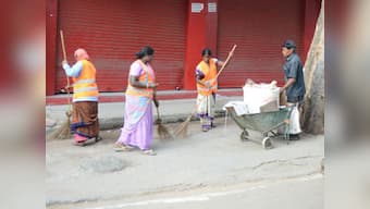 Dear Big B and Vidya Balan, it’s compulsion, not choice, that makes people go without toilets