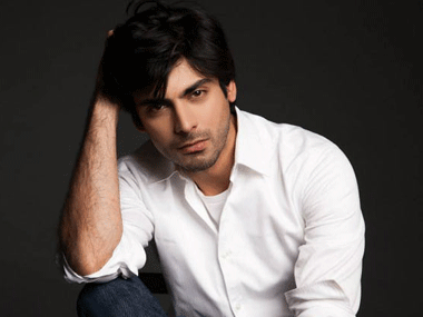 Raghavendra Rathore inspired Fawad Khan's royal act in Khoobsurat Raghavendra Rathore inspired Fawad Khan's royal act in Khoobsurat