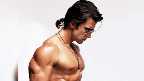 #BangBangDare: Watch Ranveer, Farhan, SRK accept Hrithik's challenge 