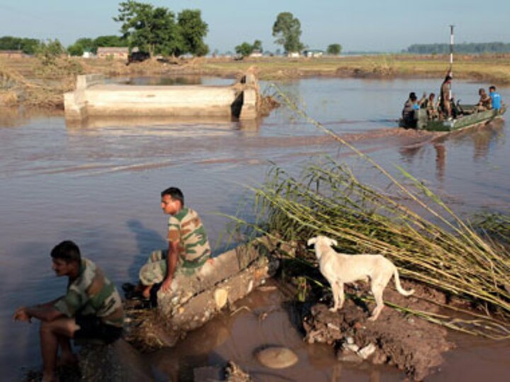 J&K floods: Omar govt asks unwilling employees to join work