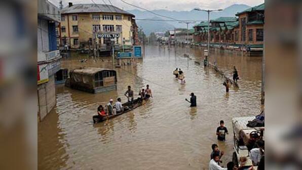 Over 1,84,000 rescued in flood-hit Kashmir, focus now on preventing diseases