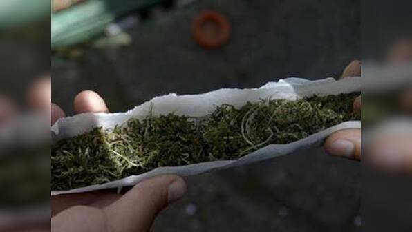 E-cigarettes not safe, promote use and addiction of marijuana, cocaine: study