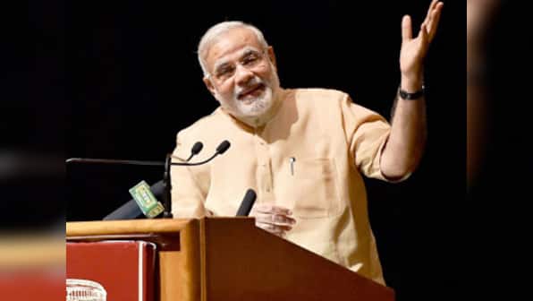 Modi govt cosies up to Obama: US tourists might soon get visa on arrival in India