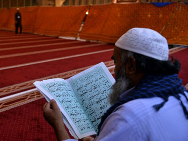 Bihar: Dalit woman accuses Muslim men of converting her husband to Islam forcibly Bihar: Dalit woman accuses Muslim men of converting her husband to Islam forcibly