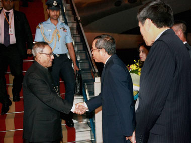 India, Vietnam sign seven agreements during President Pranab's visit India, Vietnam sign seven agreements during President Pranab's visit
