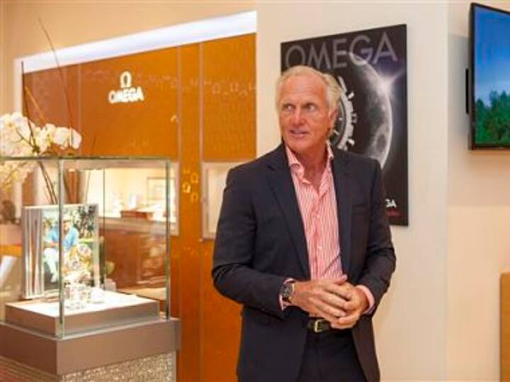 Greg Norman almost severs hand with chainsaw Greg Norman almost severs hand with chainsaw