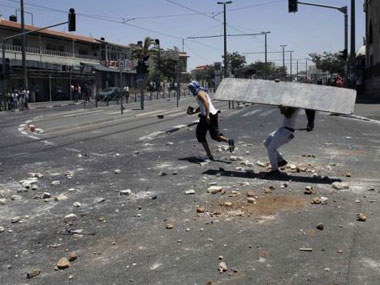 Bihar police to use pepper balls, rubber bullets to disperse mobs Bihar police to use pepper balls, rubber bullets to disperse mobs