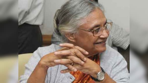 Sheila's comments shock Delhi Cong, boost BJP hopes to form govt 