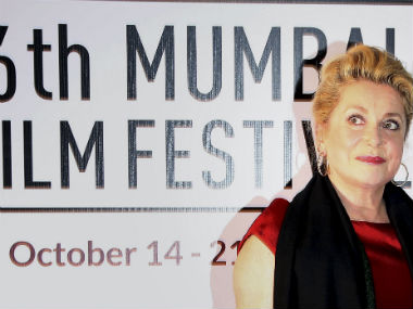 When Deepika met Catherine Deneuve at MFF, facepalm followed When Deepika met Catherine Deneuve at MFF, facepalm followed